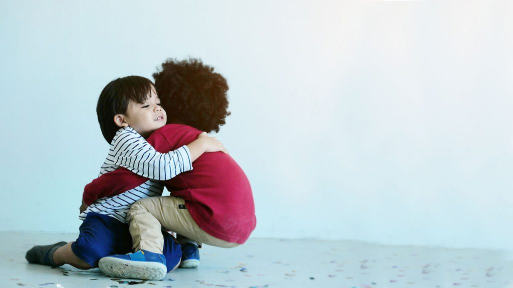 Enseñar hijos hijas pedir perdón